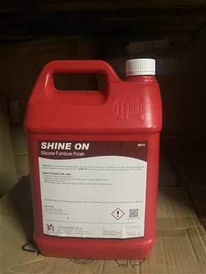 Nước làm sạch bóng và sạch gỗ Shine On                                                                                          